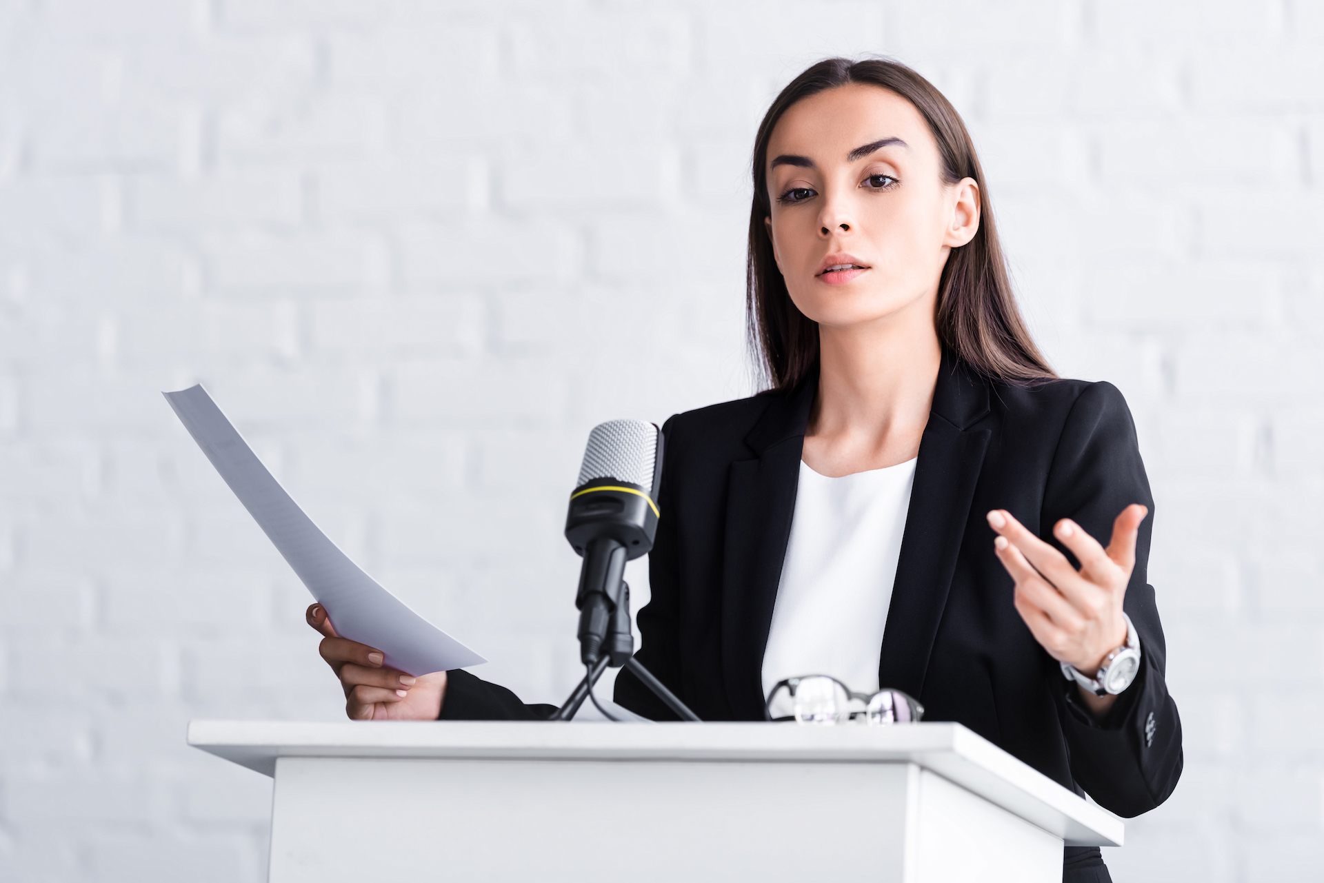 speak- confidently-in-public
